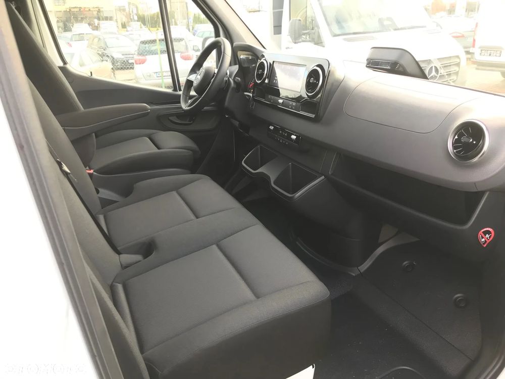 Mercedes-Benz Sprinter 317cdi - 8