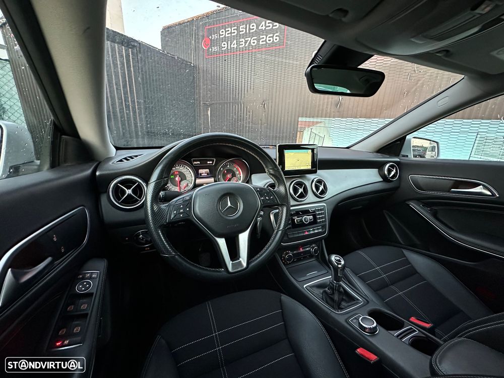 Mercedes-Benz CLA 180 CDI Urban - 14