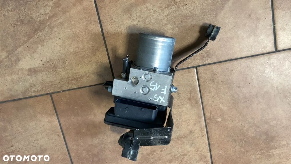 POMPA ABS BMW X5 F15 6879433 6879432 - 1