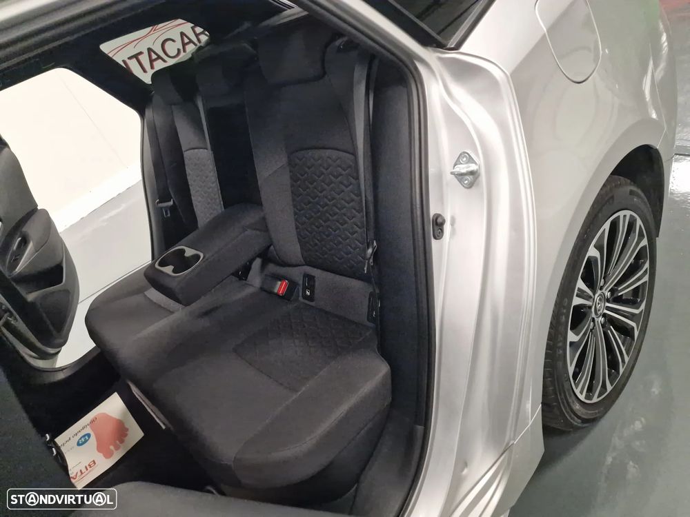 Toyota Corolla Touring Sports 1.8 Hybrid Comfort+P.Sport - 38