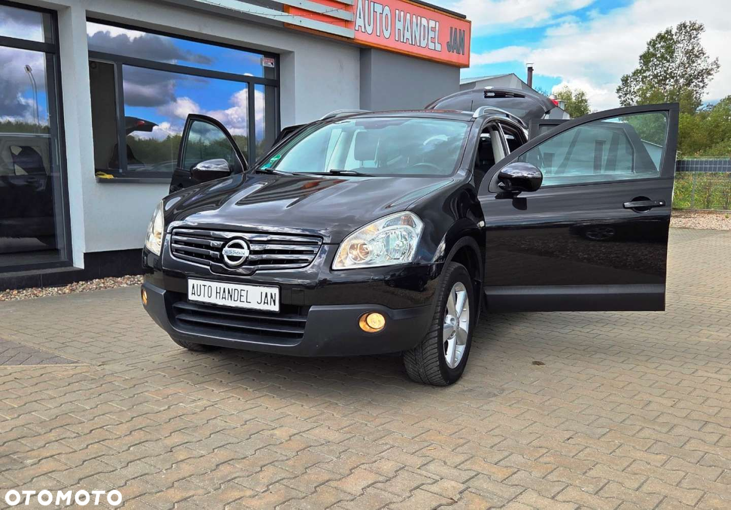 Nissan Qashqai+2 - 5