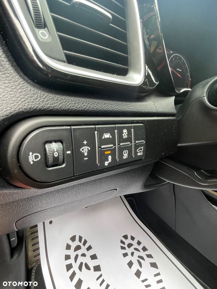 Kia ProCeed 1.4 T-GDI OPF GT LINE - 28