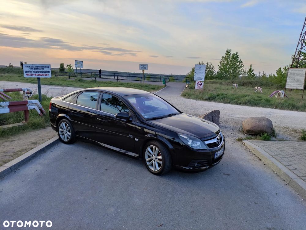 Opel Vectra 1.9 CDTI Sport / GTS - 11