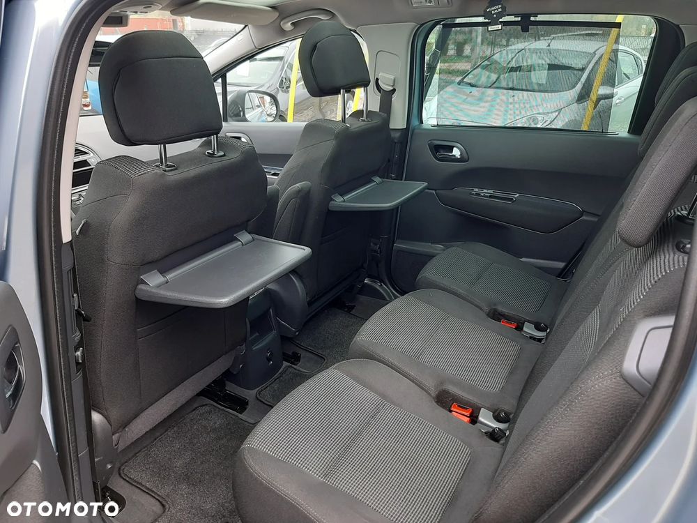 Peugeot 5008 1.6 Access 7os - 15