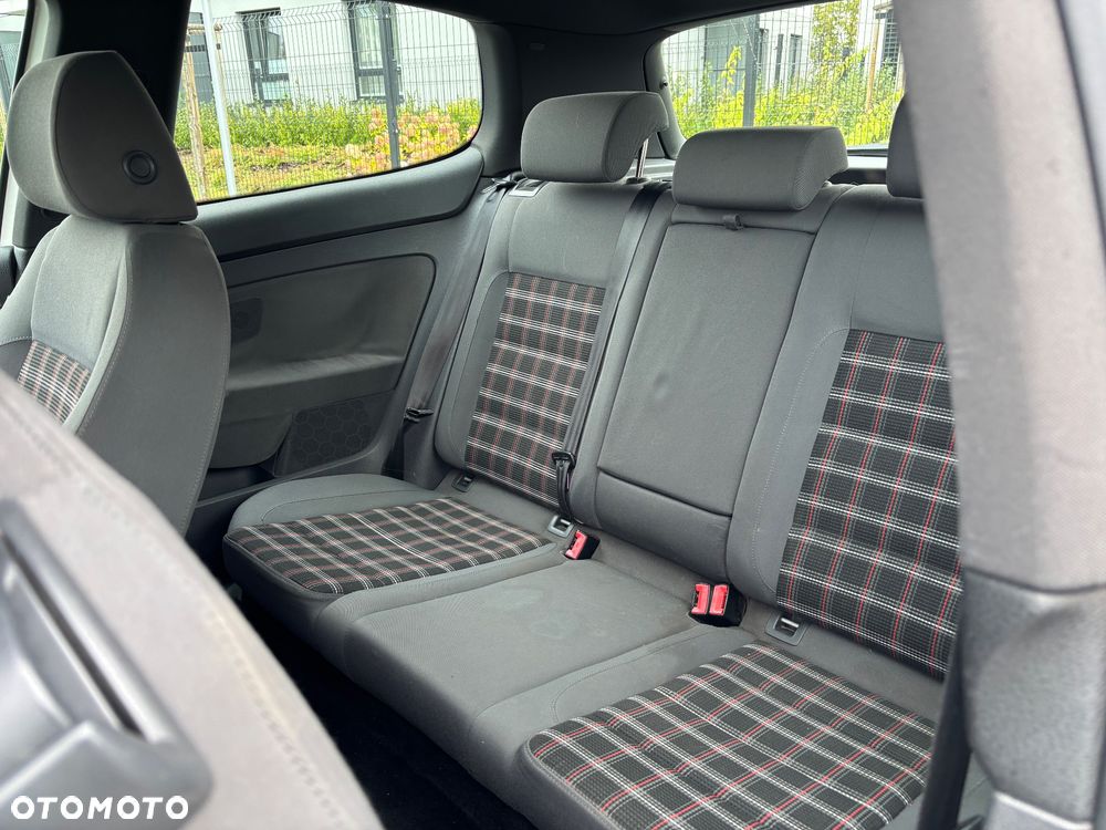 Volkswagen Golf 2.0 TSI GTI DSG - 13