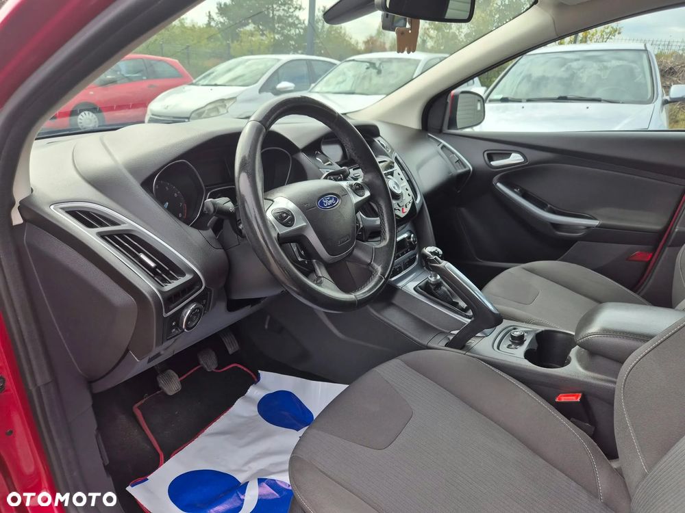 Ford Focus - 18
