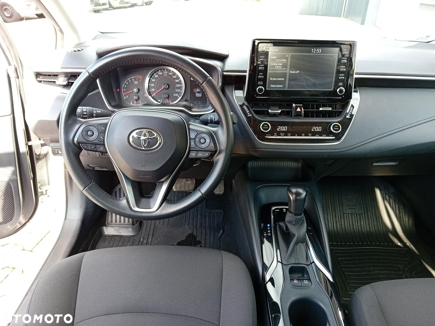 Toyota Corolla 1.5 Comfort MS - 12