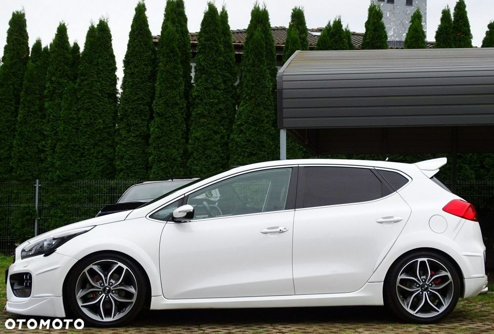 Kia Ceed 1.6 T-GDI GT-Challenge - 3