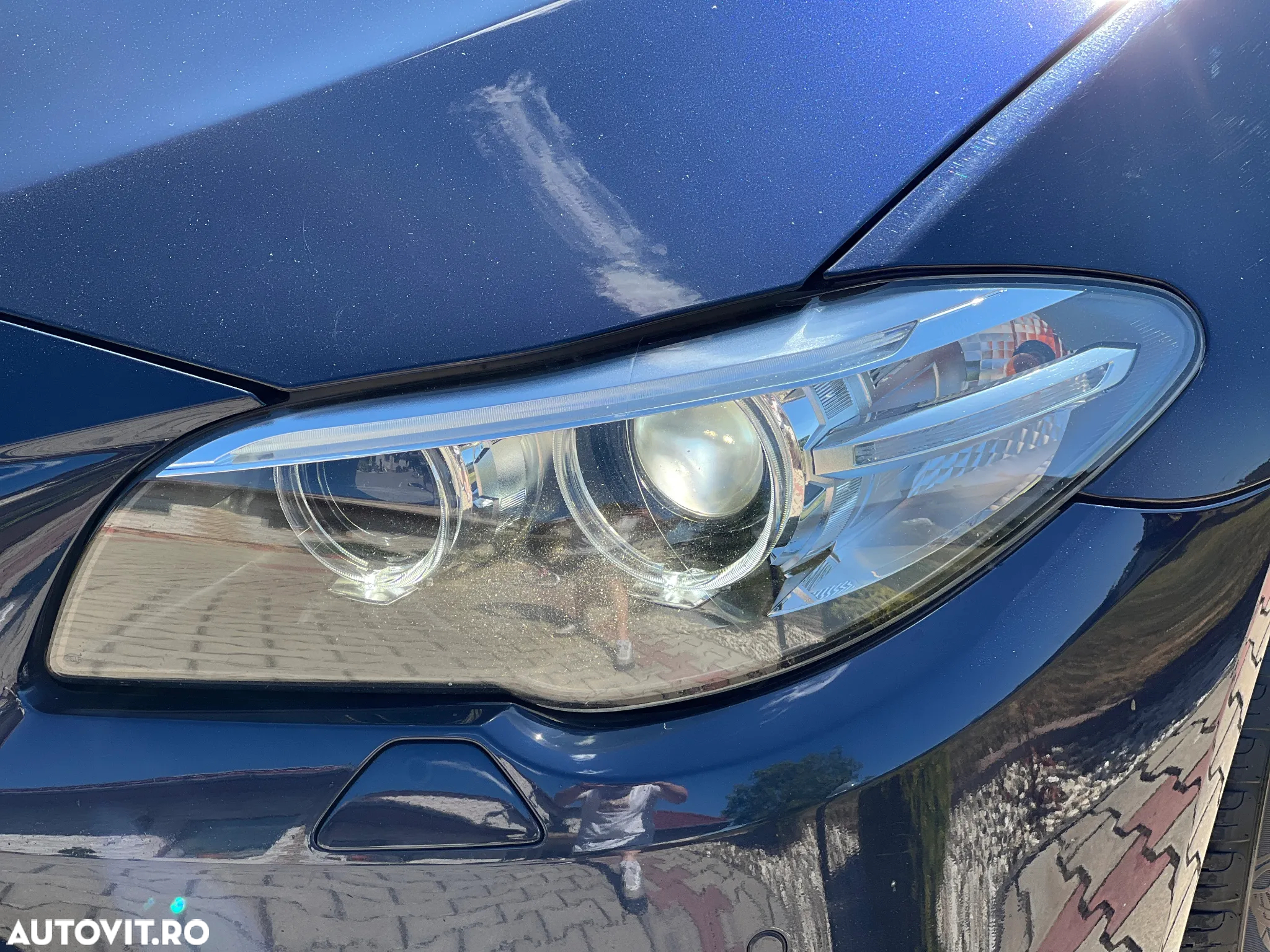 BMW Seria 5 525d Touring - 35