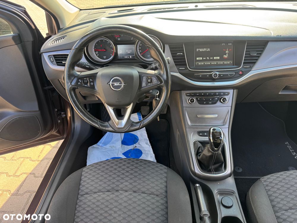 Opel Astra 1.4 T Dynamic - 23