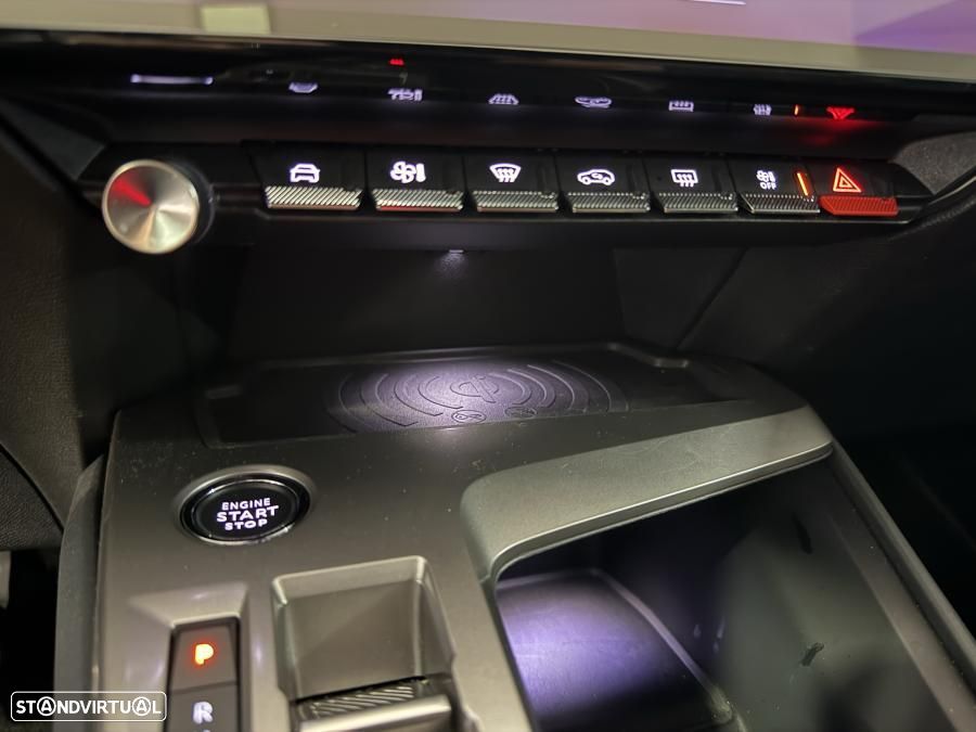 Peugeot 408 1.6 Hybrid GT e-EAT8 — fotografia 11