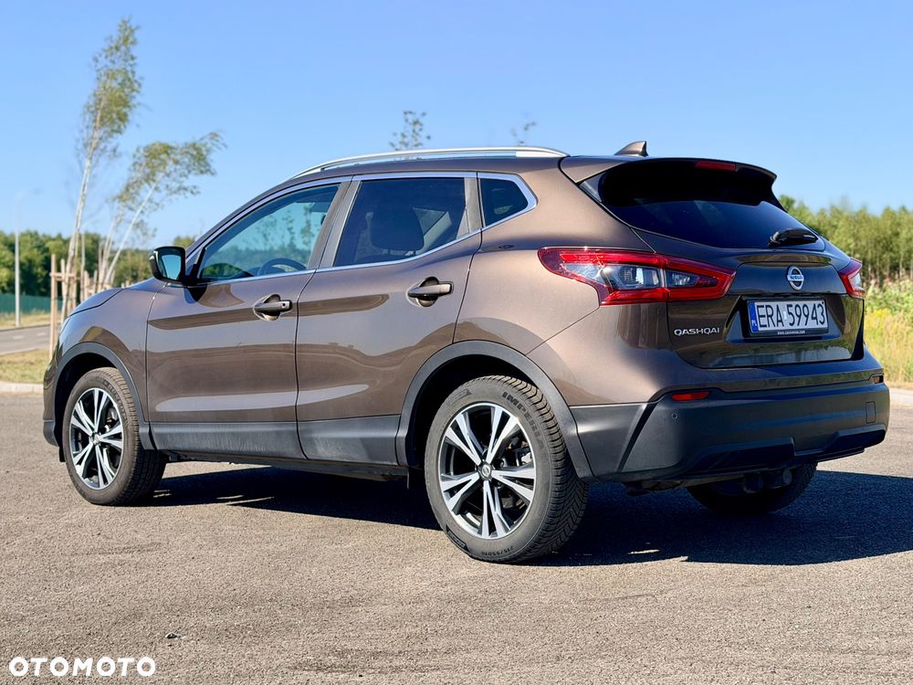Nissan Qashqai 1.2 DIG-T N-Connecta - 6