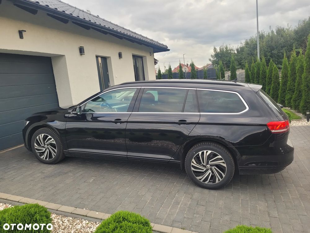 Volkswagen Passat - 25