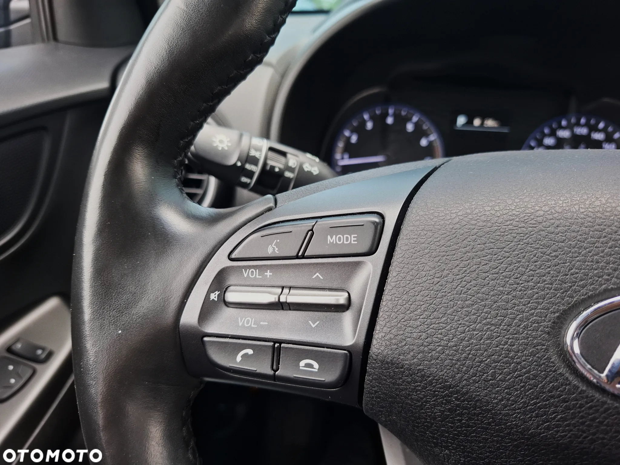 Hyundai Kona 1.6 T-GDI Premium 4WD DCT - 14