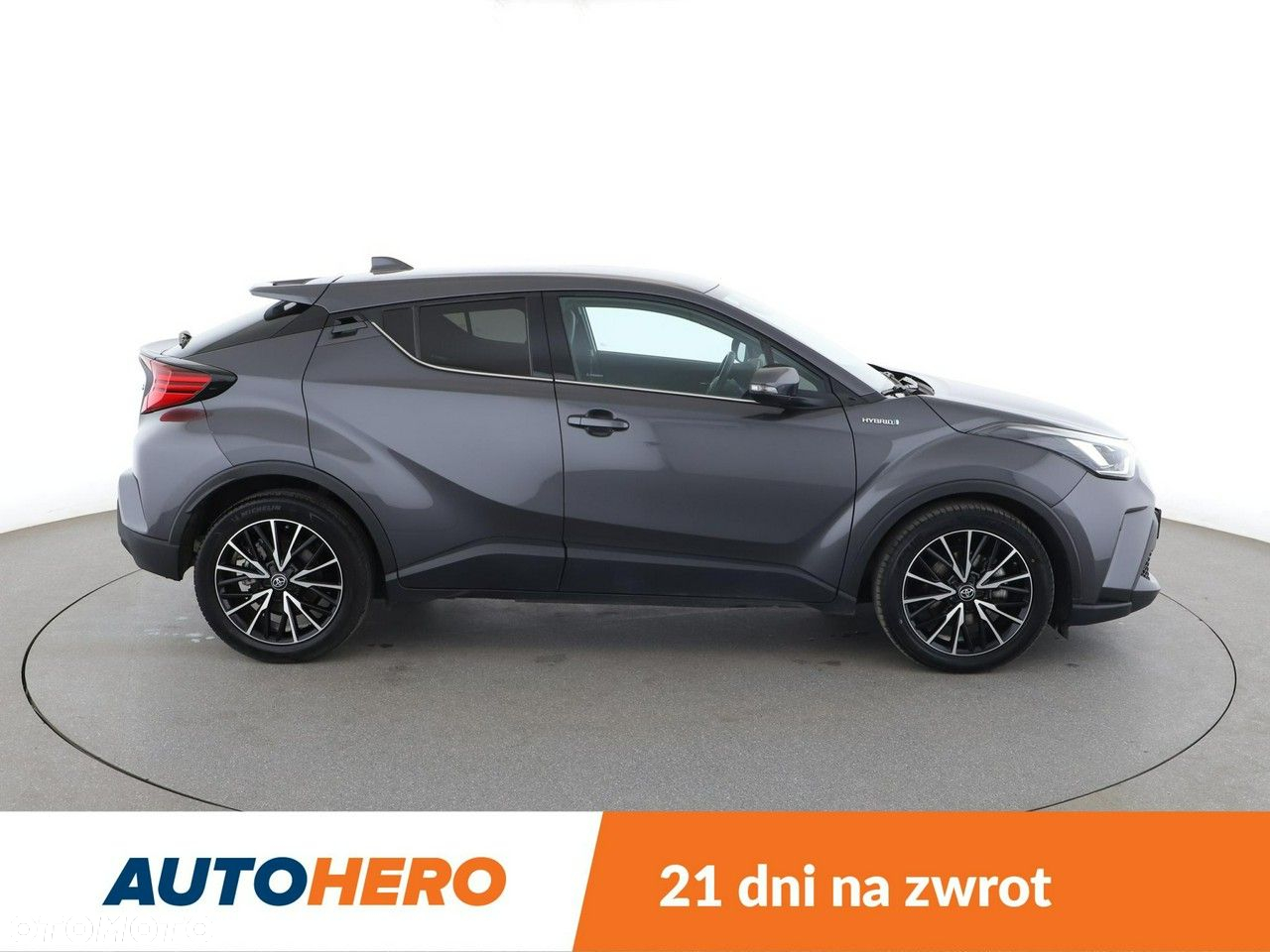 Toyota C-HR Hybrid Lounge - 6