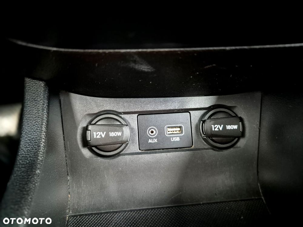 Hyundai i20 1.2 Intro Edition - 38