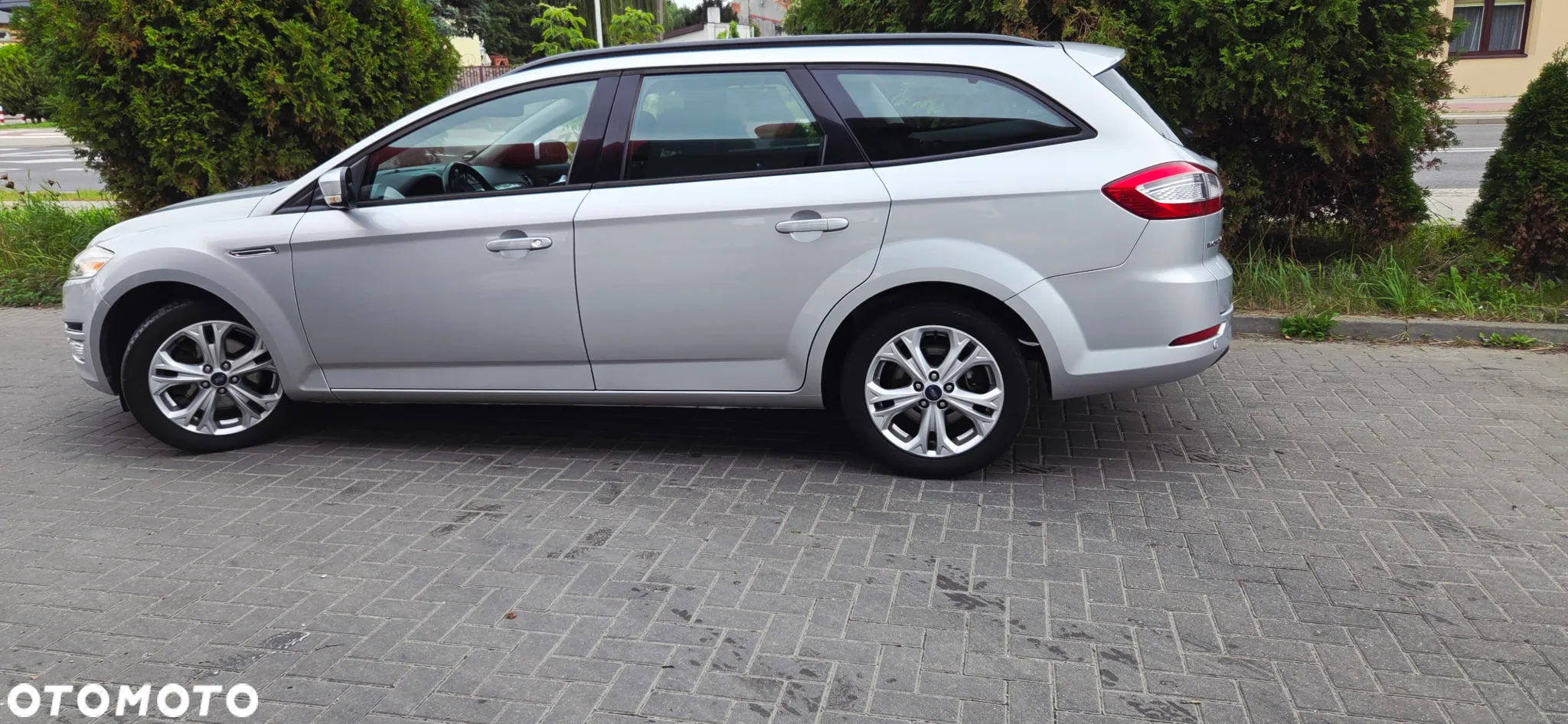 Ford Mondeo 2.0 TDCI Ghia - 8