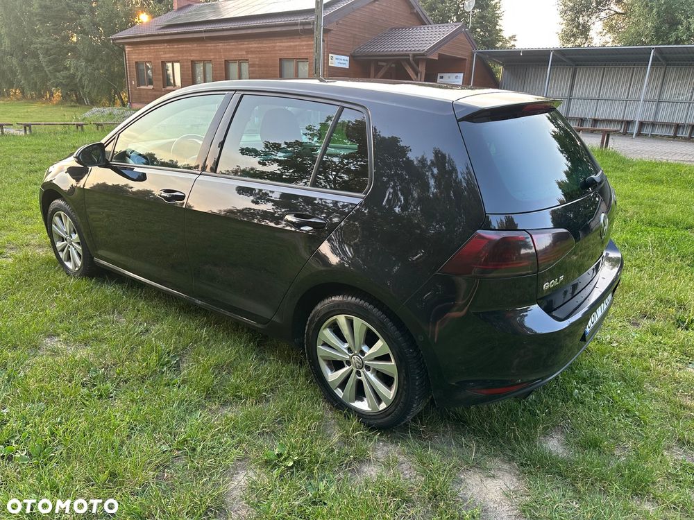 Volkswagen Golf - 4