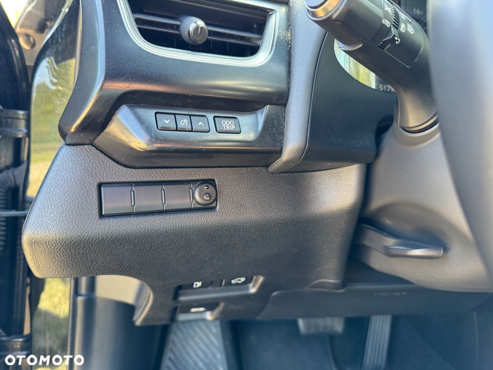 Lexus UX 200 GPF Business 2WD - 21