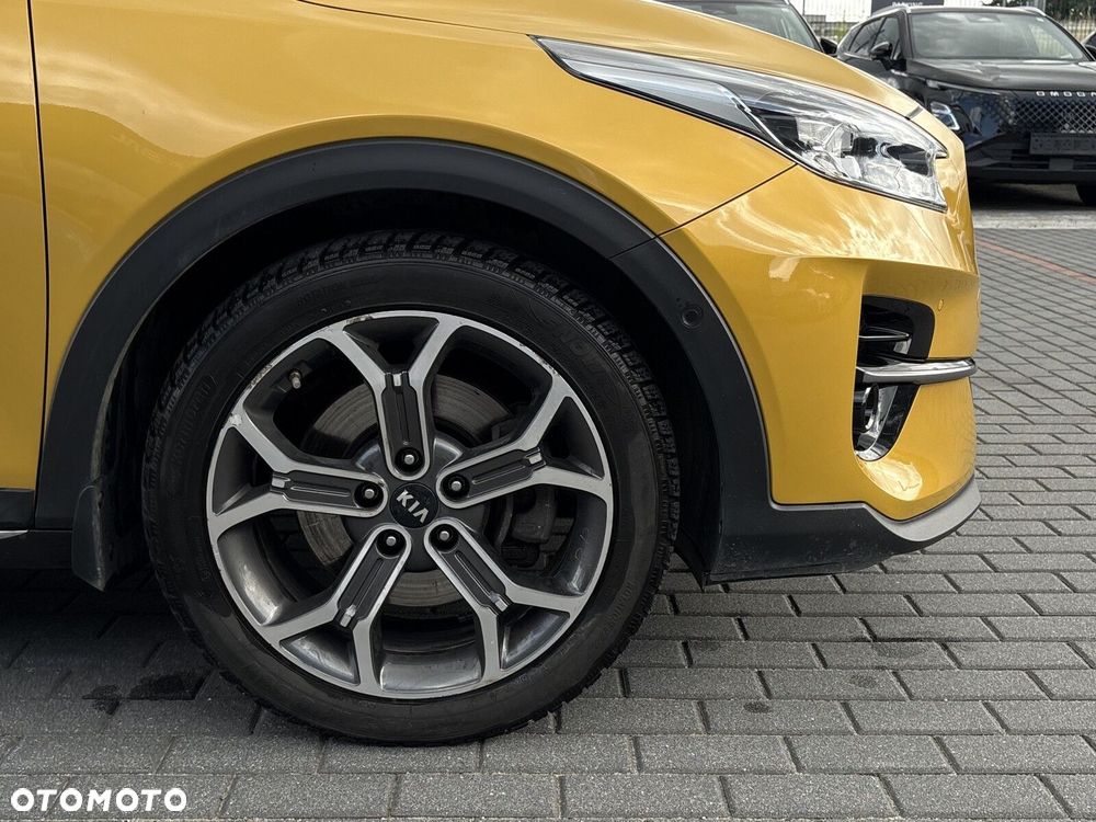 Kia XCeed - 36