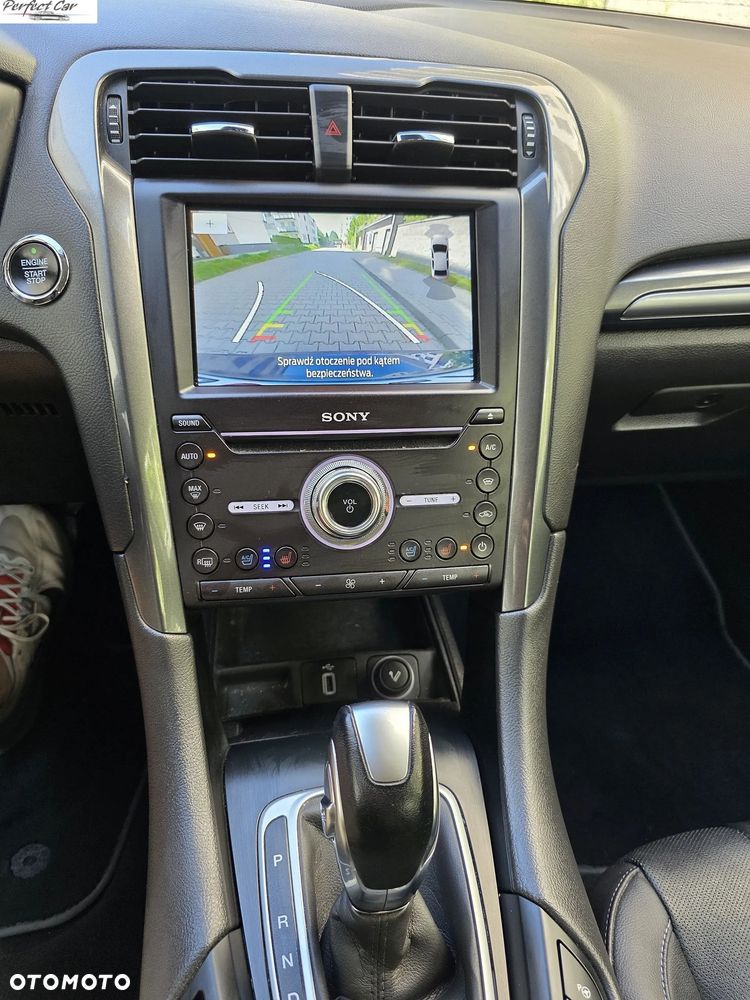 Ford Mondeo SW 2.0 Hybrid Executive Plus - 18