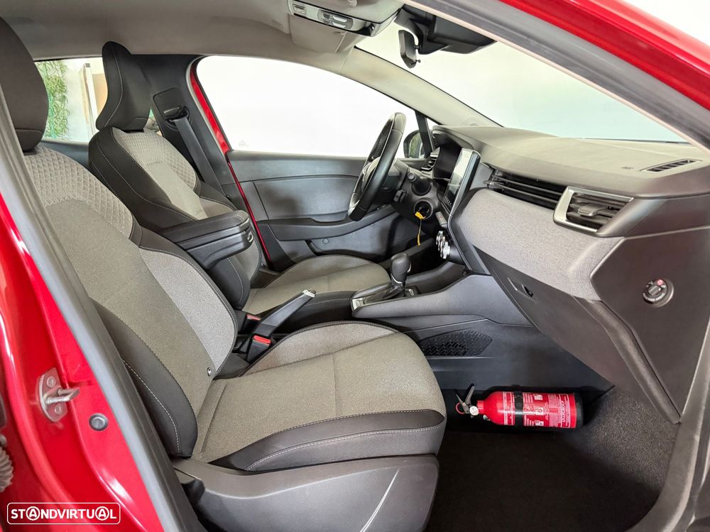 Renault Clio 1.6 E-Tech Edition One - 26
