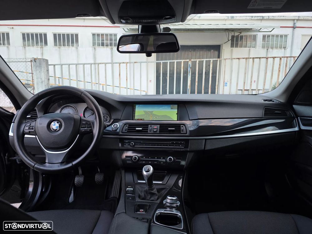 BMW 520 d Line Luxury - 6