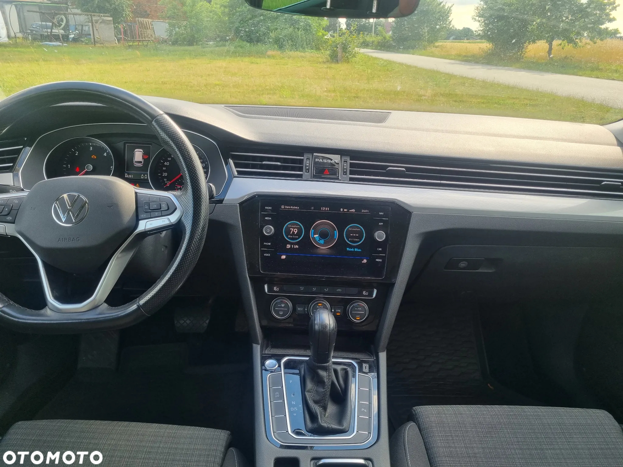 Volkswagen Passat Variant 2.0 TDI DSG (BlueMotion Technology) Trendline - 9