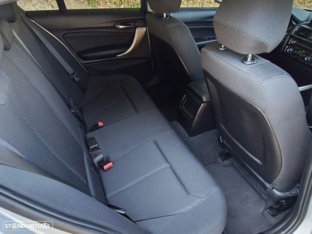 BMW 116 d - 12