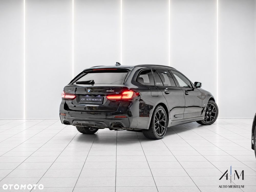 BMW Seria 5 540i xDrive - 4