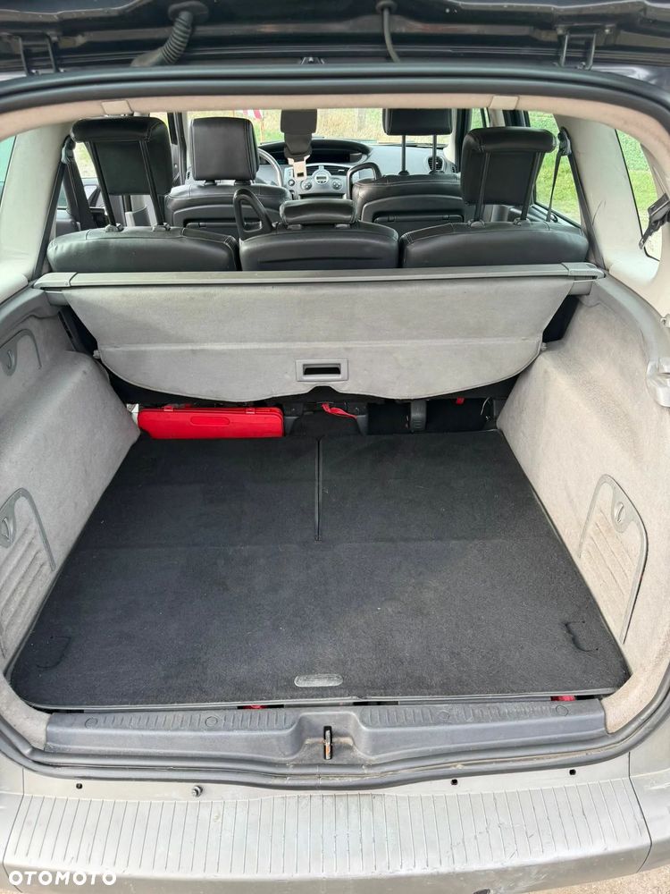 Renault Grand Scenic Gr 1.9 dCi Exception - 13