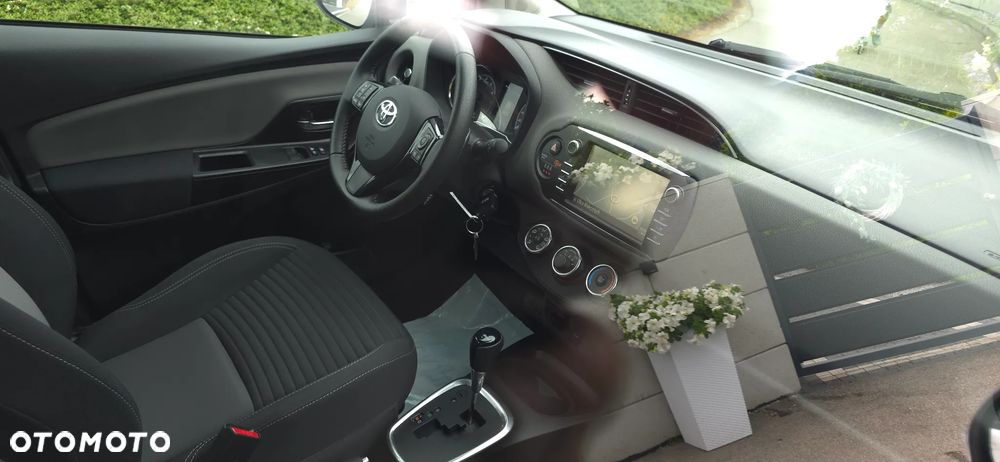 Toyota Yaris 1.5 VVT-iE Comfort - 32