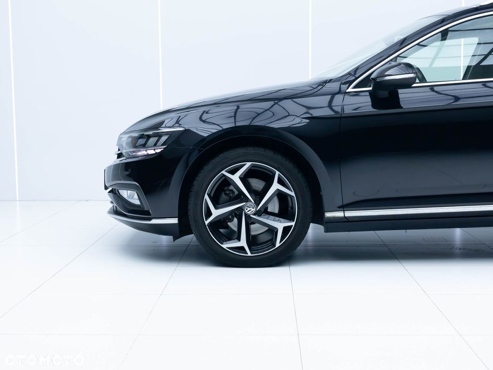 Volkswagen Passat Variant 2.0 TSI Business DSG - 8