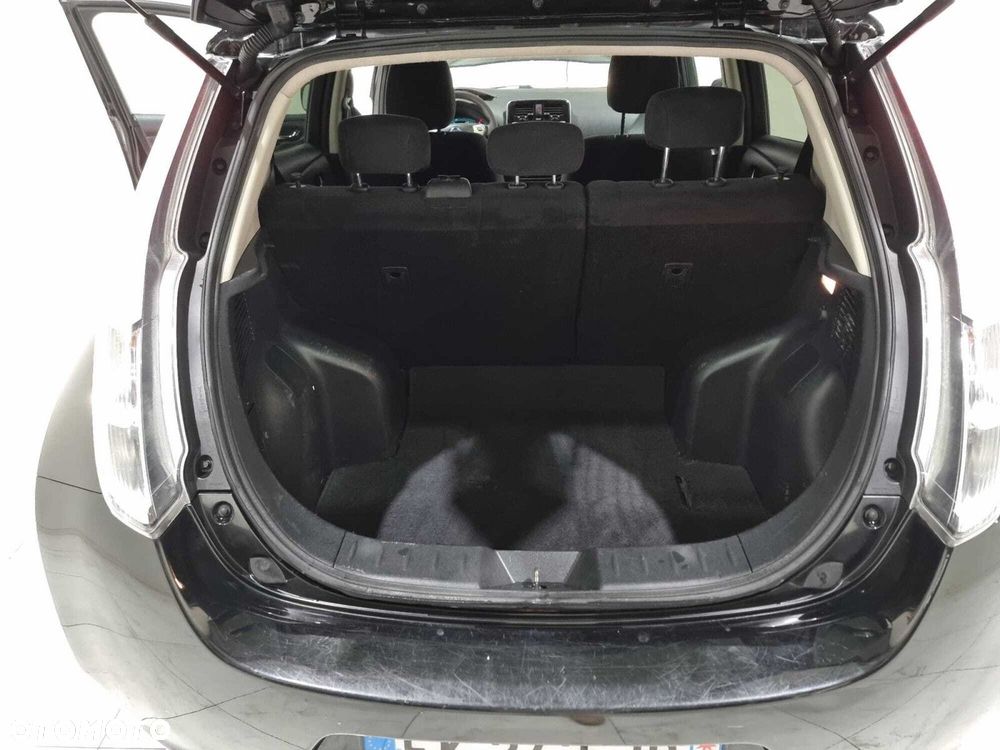 Nissan Leaf - 13