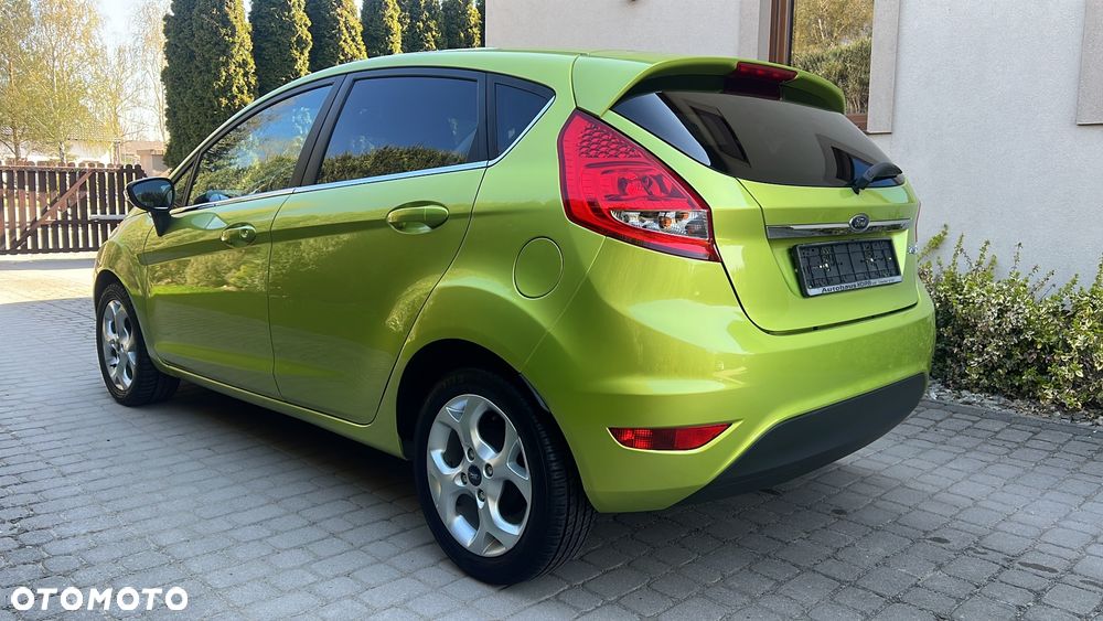 Ford Fiesta - 17