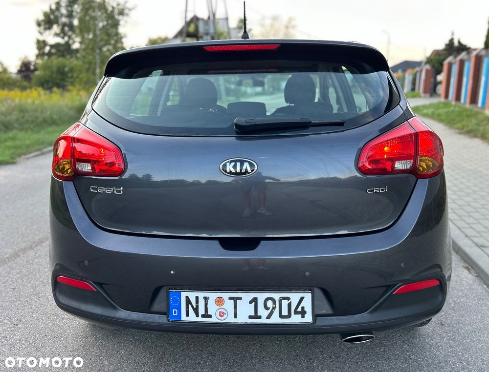 Kia Ceed 1.6 CRDi 128 Spirit - 6