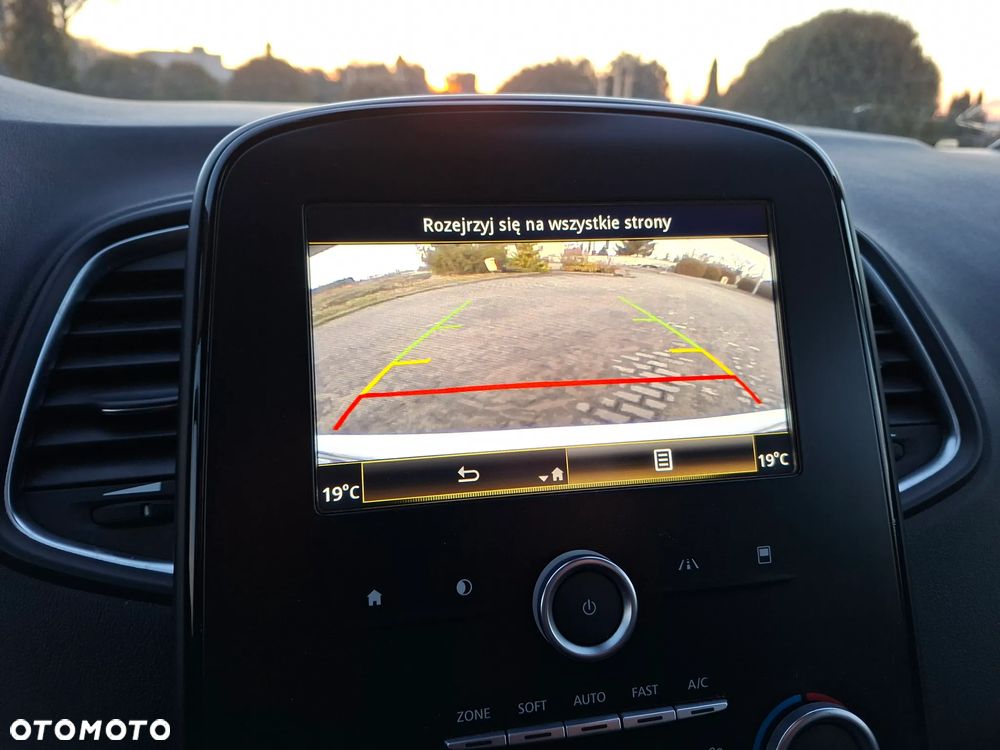 Renault Scenic ENERGY TCe 115 LIMITED - 33