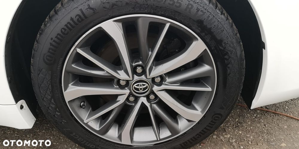 Toyota Avensis 2.0 D-4D Premium - 30