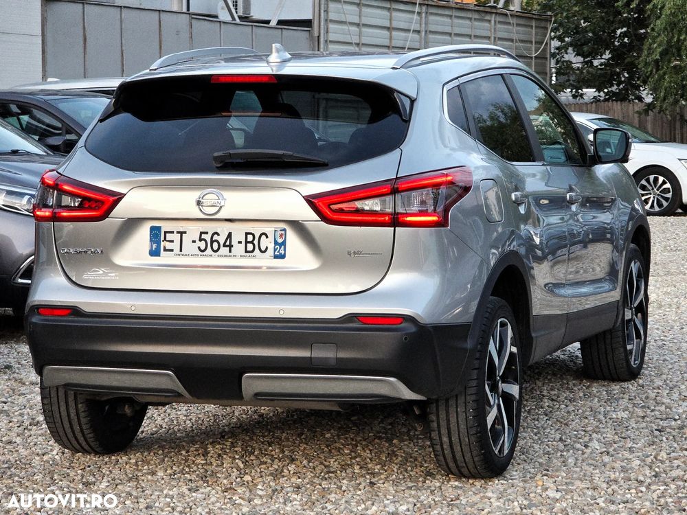 Nissan Qashqai 1.6 DCI Start/Stop Tekna - 12