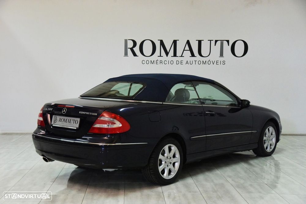 Mercedes-Benz CLK 200 K Elegance Aut. - 12