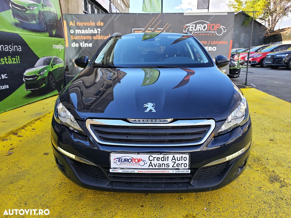 Peugeot 308 1.2 L PureTech Turbo Allure - 2