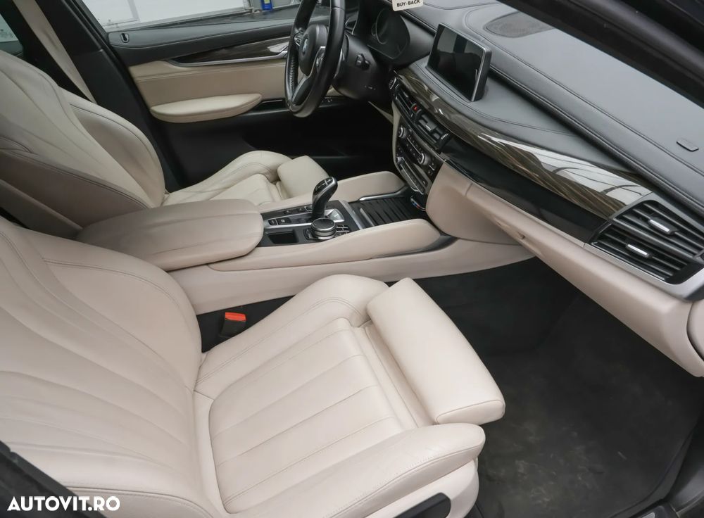BMW X6 xDrive30d - 12