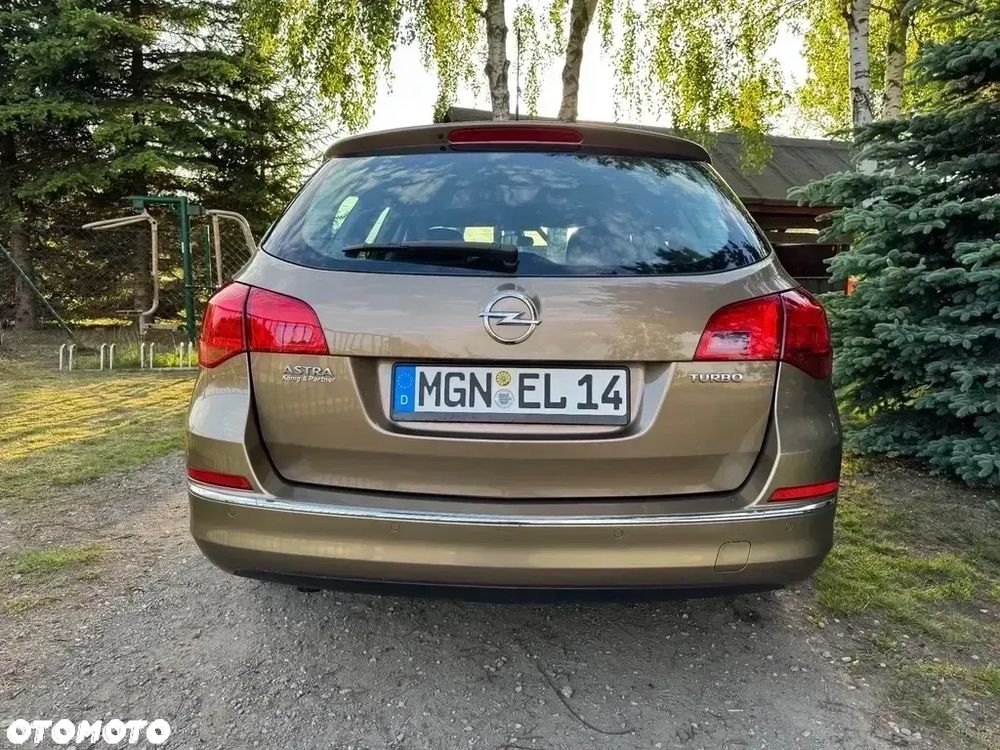 Opel Astra - 25