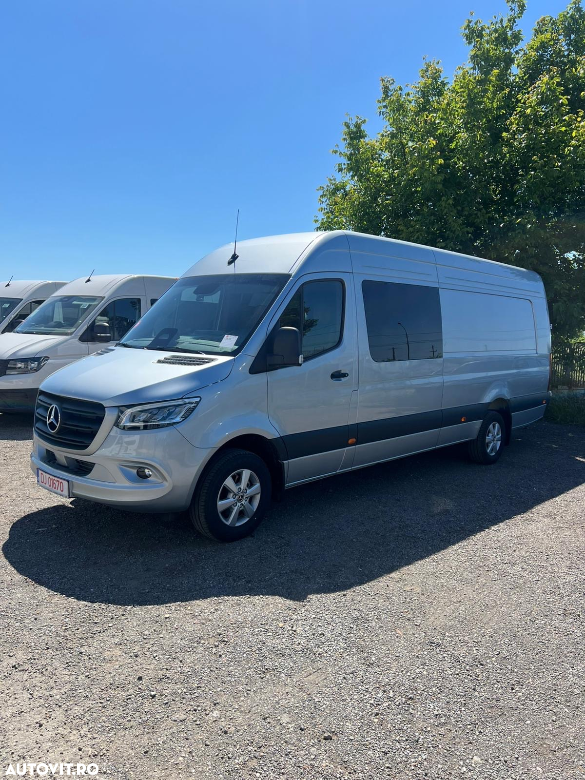 Mercedes-Benz Sprinter - 28