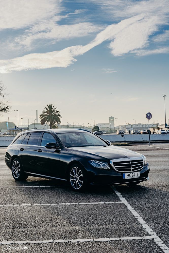 Mercedes-Benz E 200 - 4