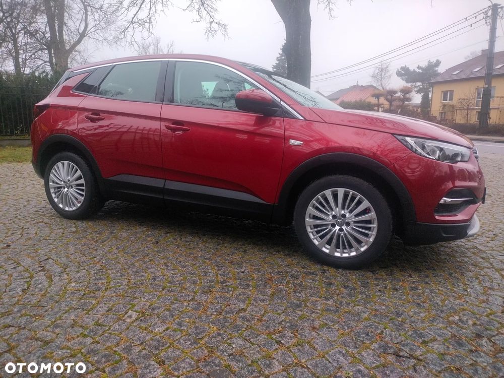 Opel Grandland X 1.2 T GPF Design&Tech S&S - 6