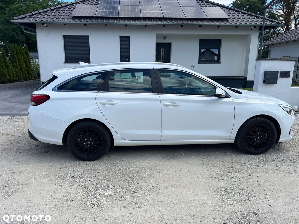 Hyundai i30 1.4 T-GDI Premiere Style - 9