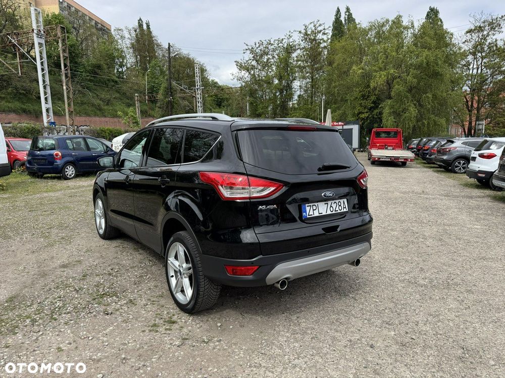 Ford Kuga - 32