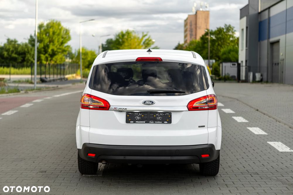 Ford S-Max - 15