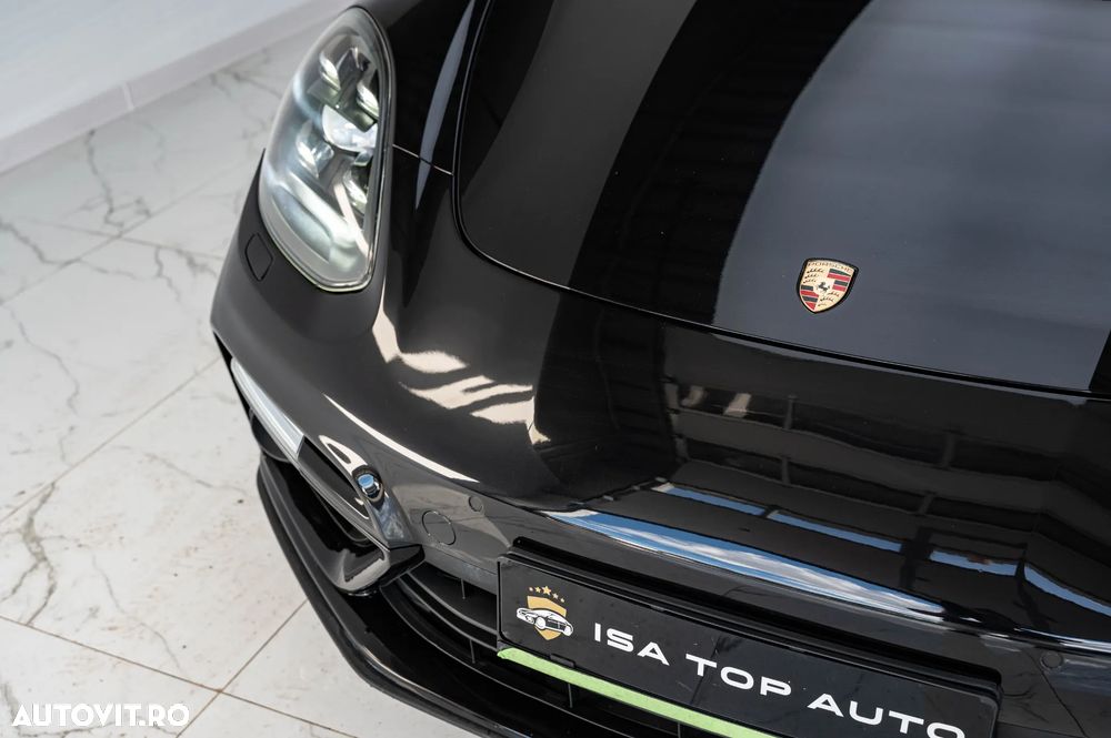 Porsche Panamera Turbo - 14